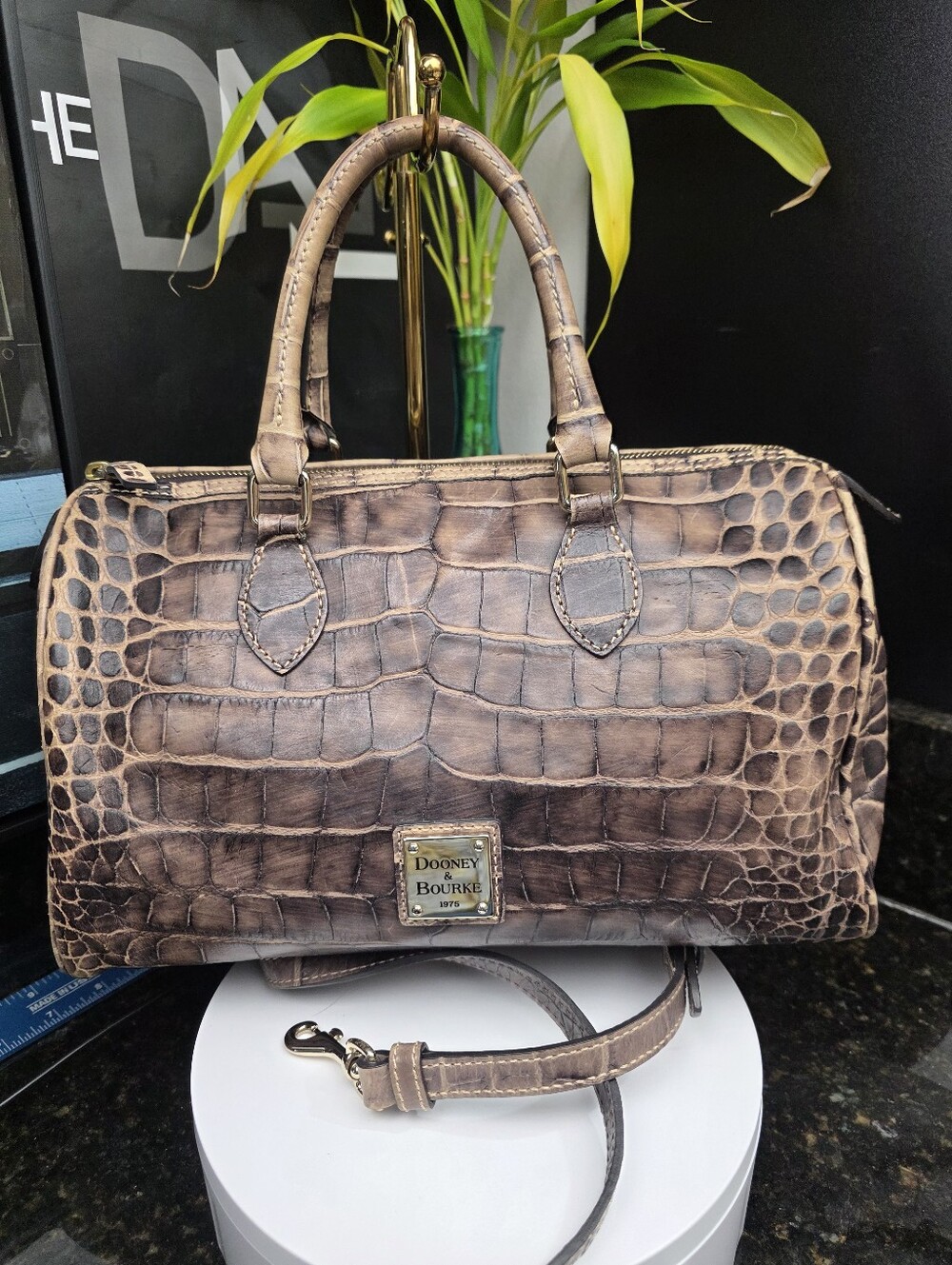 Rare Dooney & Bourke Boston Speedy Satchel Brown Croc Embossed Leather Handbag